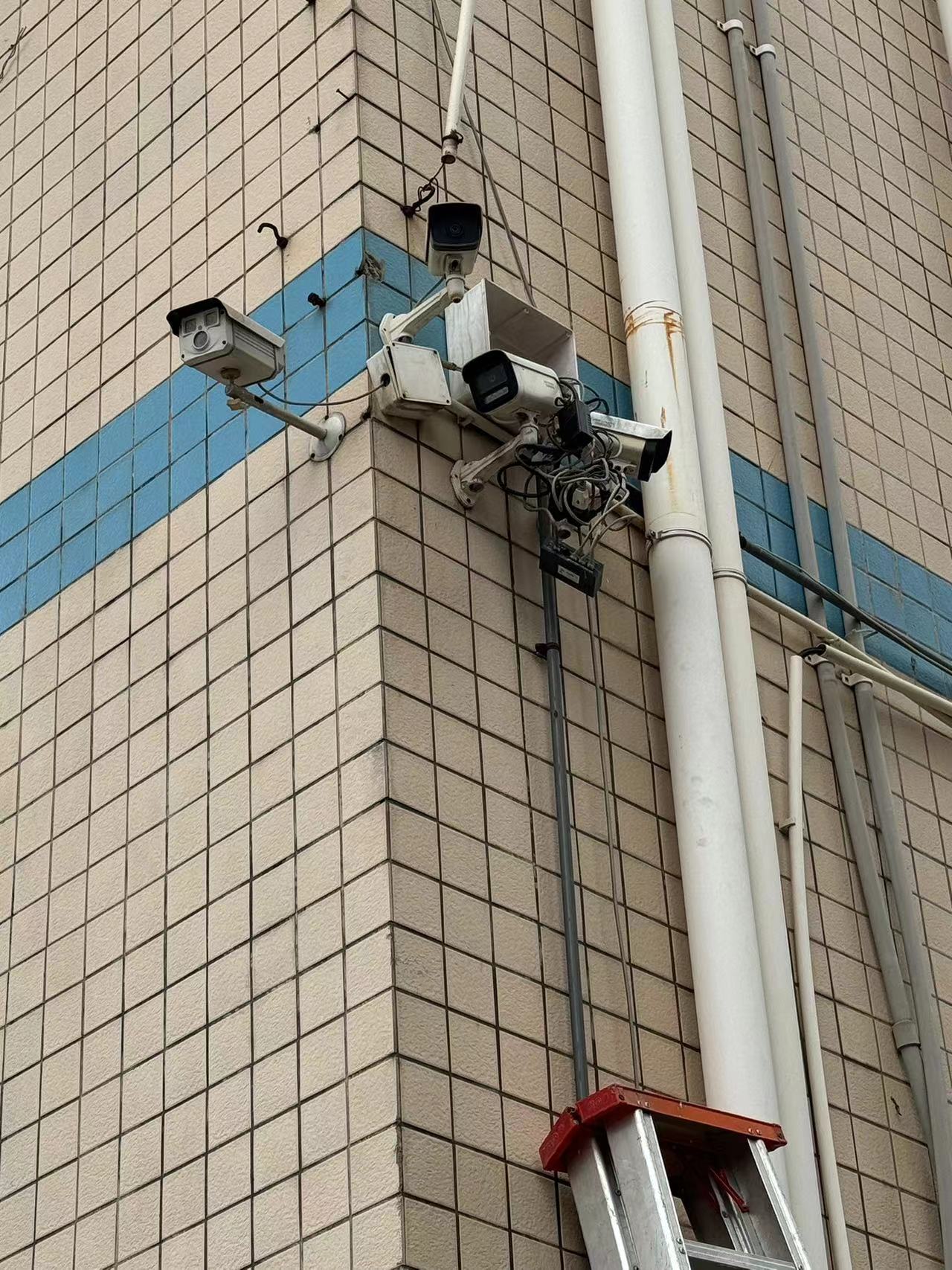 深圳工廠監控安裝，選龍鑫更省心